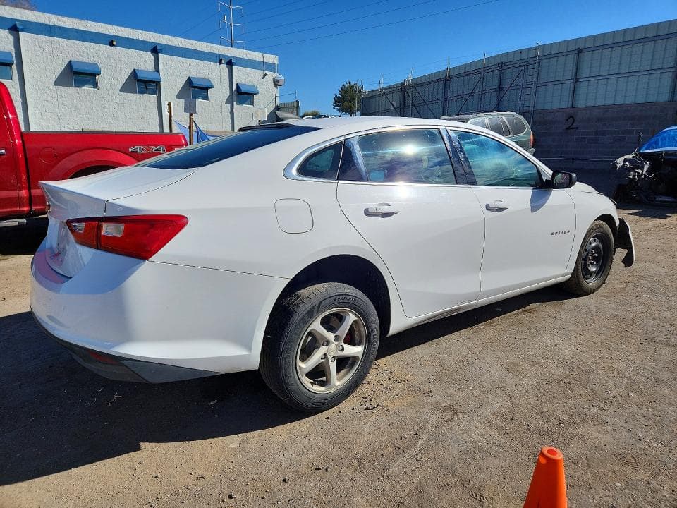 2018 CHEVROLET MALIBU LS 3