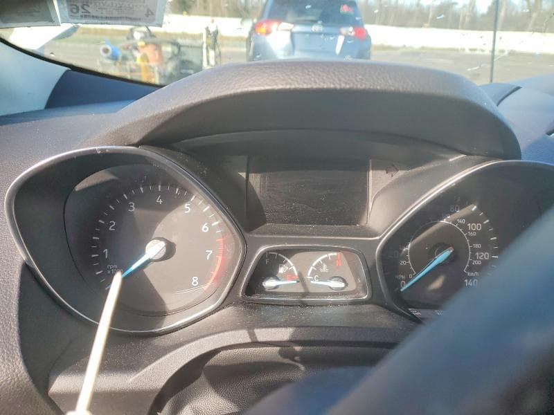2017 FORD ESCAPE SE 9