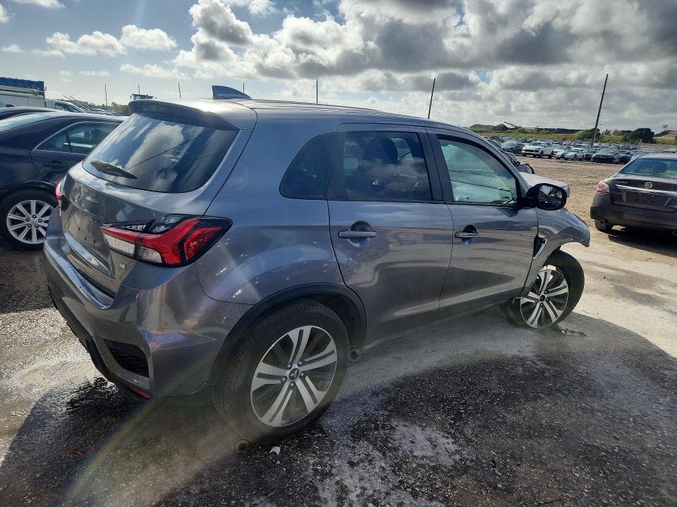 2021 MITSUBISHI OUTLANDER SPORT SE 3