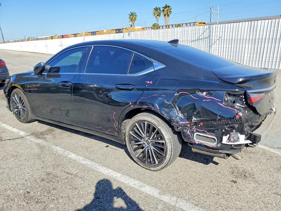 2023 LEXUS ES 300H BASE 2