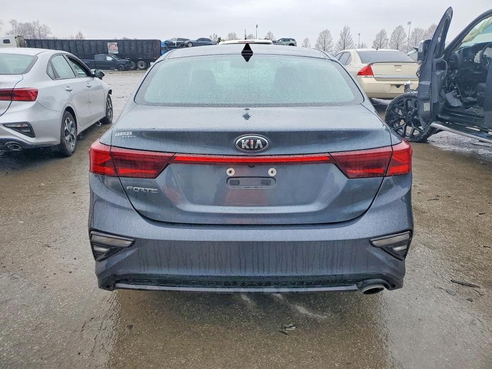 2020 KIA FORTE FE 6