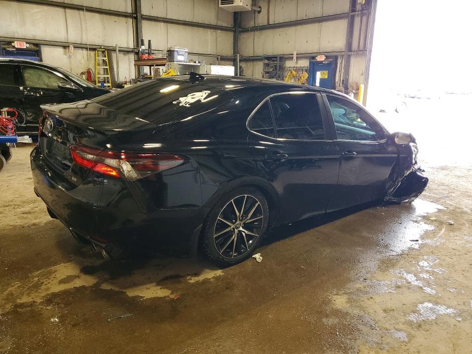 2024 TOYOTA CAMRY SE 3
