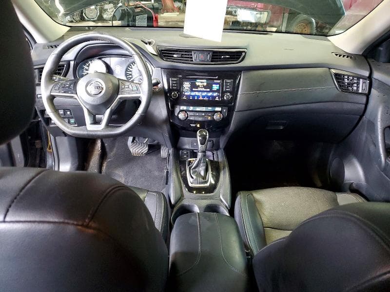 2020 NISSAN ROGUE S 8