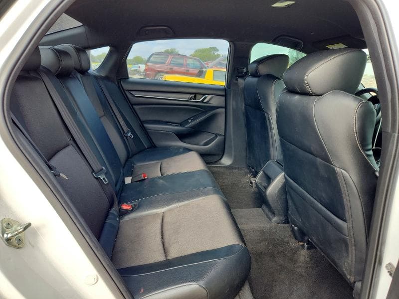 2018 HONDA ACCORD SPORT 10