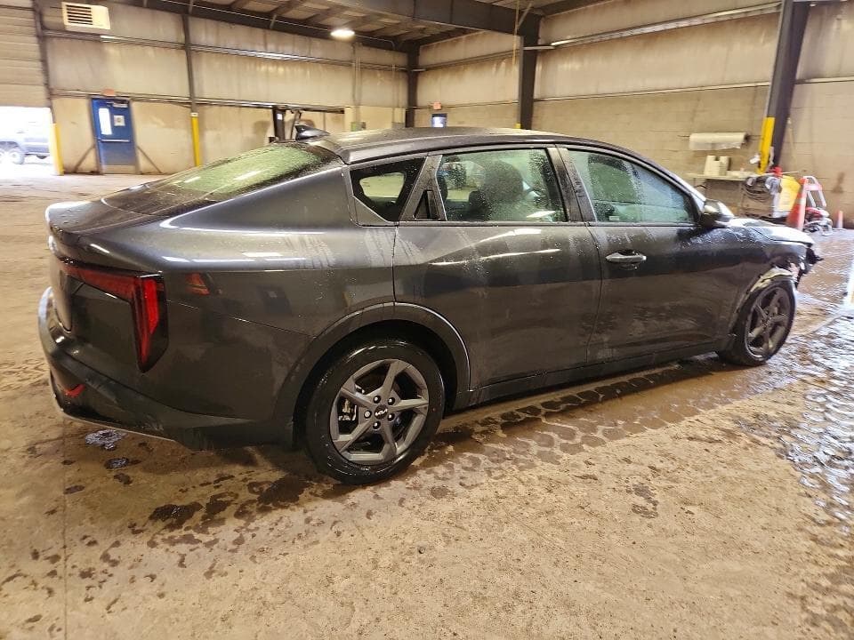 2025 KIA K4 LXS 3