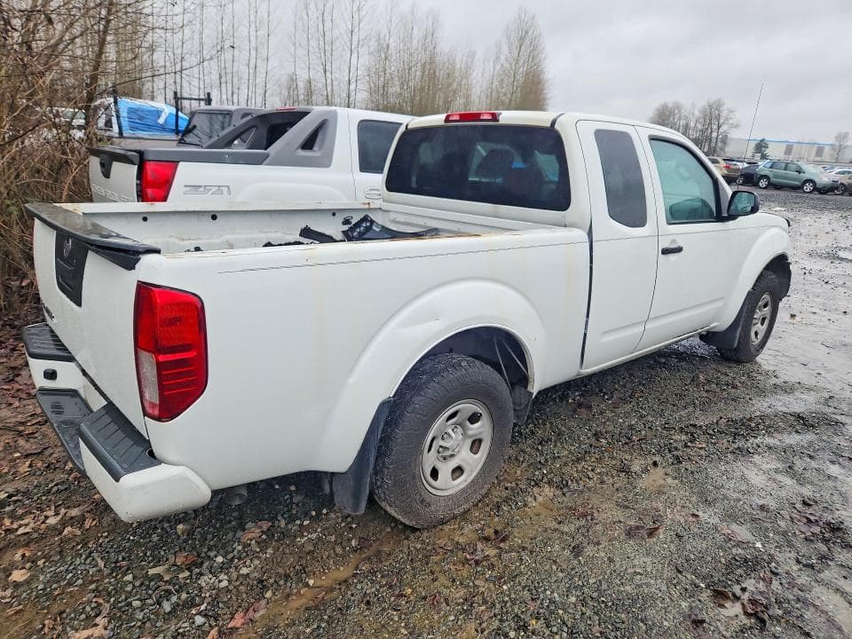 2019 NISSAN FRONTIER S 3
