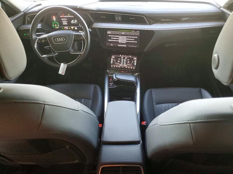 2024 AUDI Q8 E-TRON PREMIUM PLUS 8