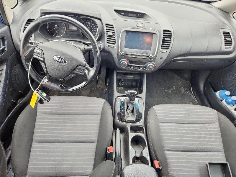 2017 KIA FORTE EX 8