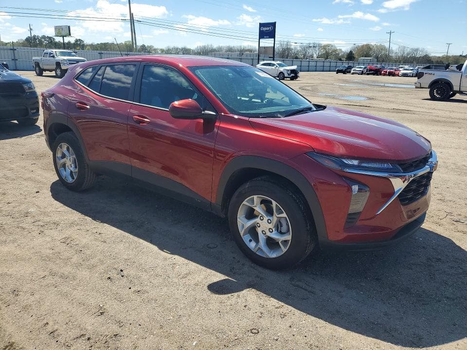 2025 CHEVROLET TRAX LS 4