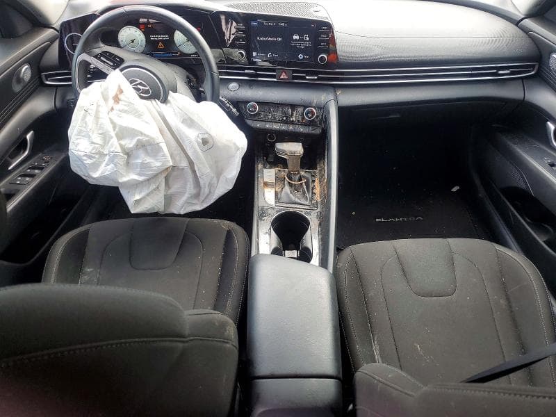 2021 HYUNDAI ELANTRA SEL 8