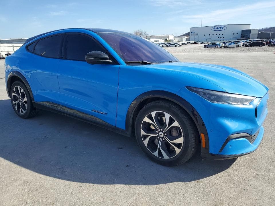 2023 FORD MUSTANG MACH-E PREMIUM 4