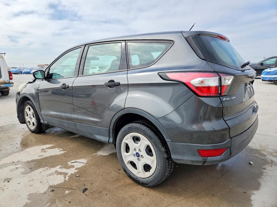 2018 FORD ESCAPE S 2