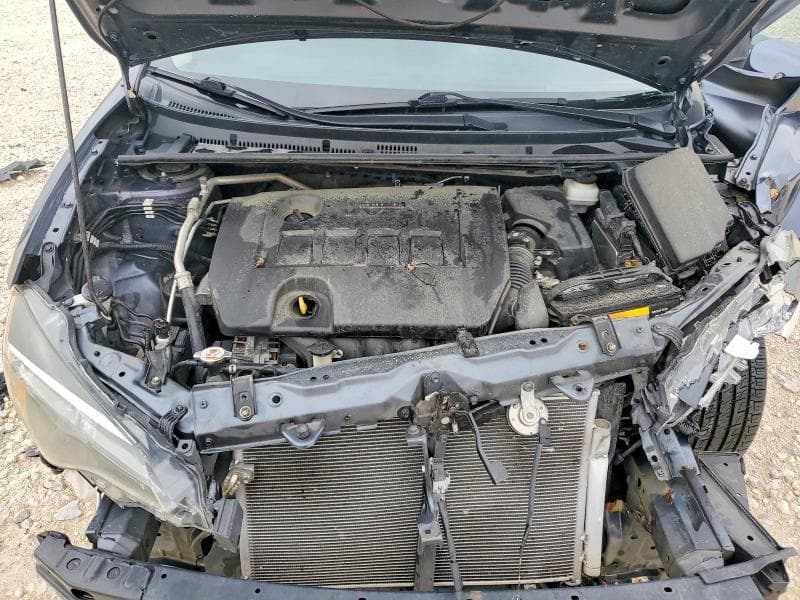 2018 TOYOTA COROLLA LE 11