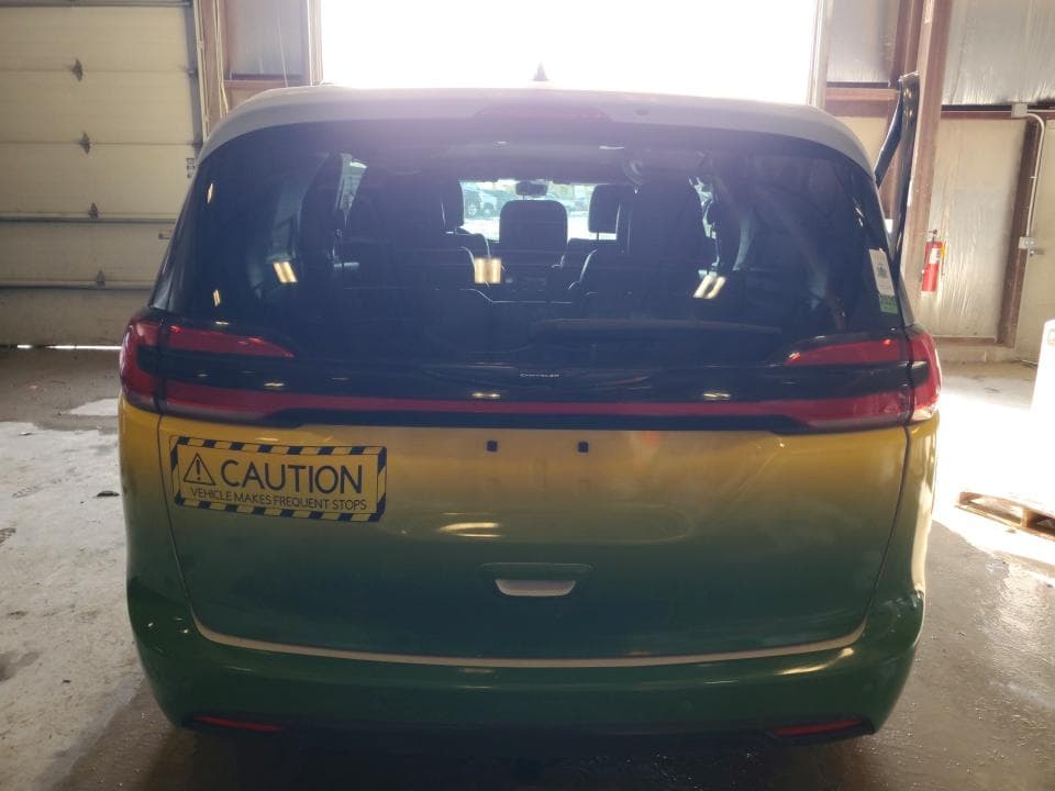 2024 CHRYSLER PACIFICA TOURING L 6