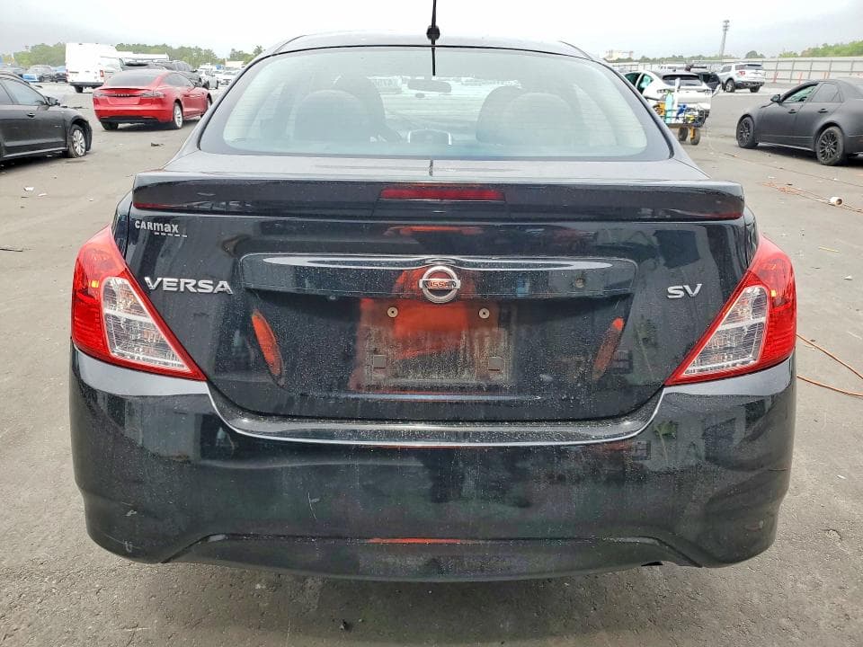 2019 NISSAN VERSA SV 6