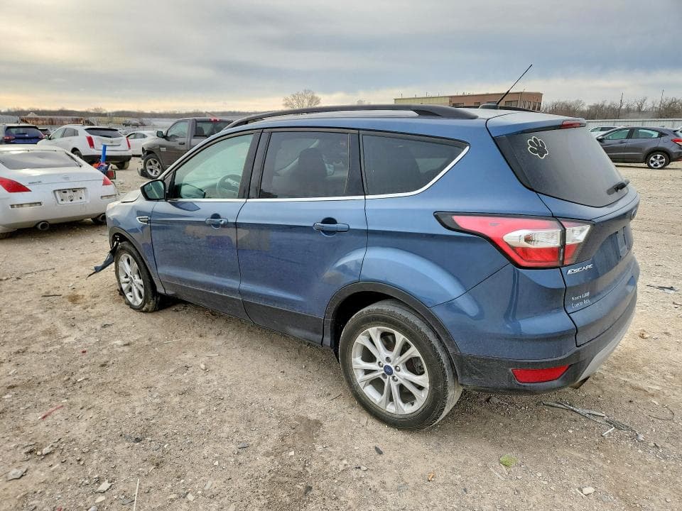 2018 FORD ESCAPE SE 2