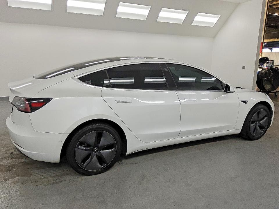 2019 TESLA MODEL 3 3