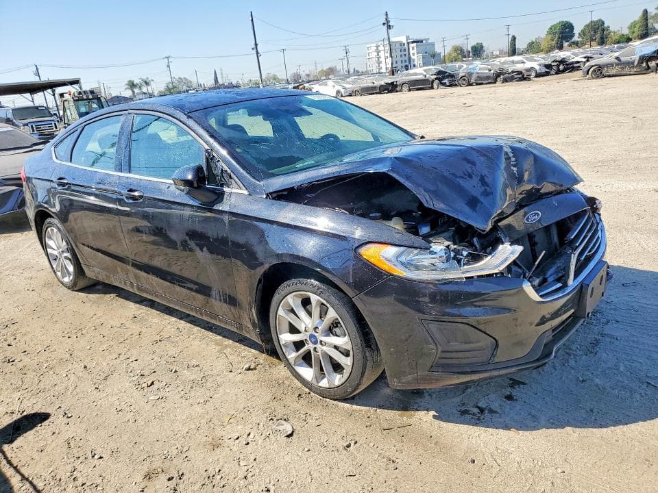2020 FORD FUSION SE 4