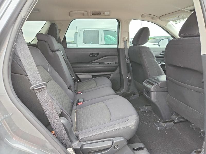 2025 NISSAN PATHFINDER S 11