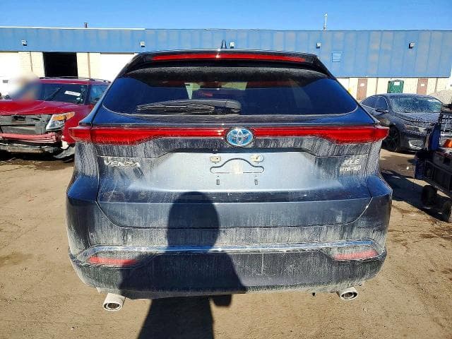 2022 TOYOTA VENZA LE 6