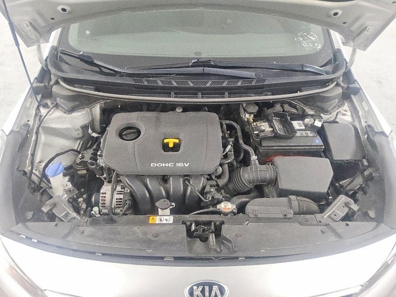 2018 KIA FORTE LX 11