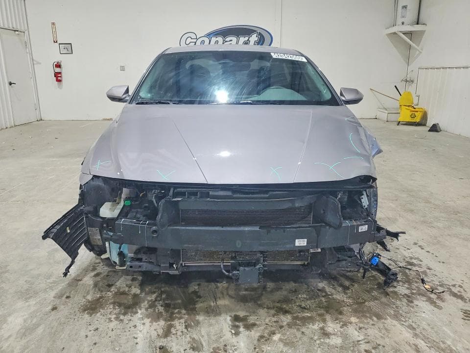 2024 HYUNDAI ELANTRA SEL 5