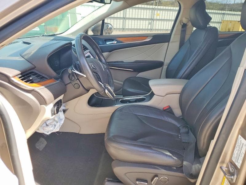 2019 LINCOLN MKC SELECT 7