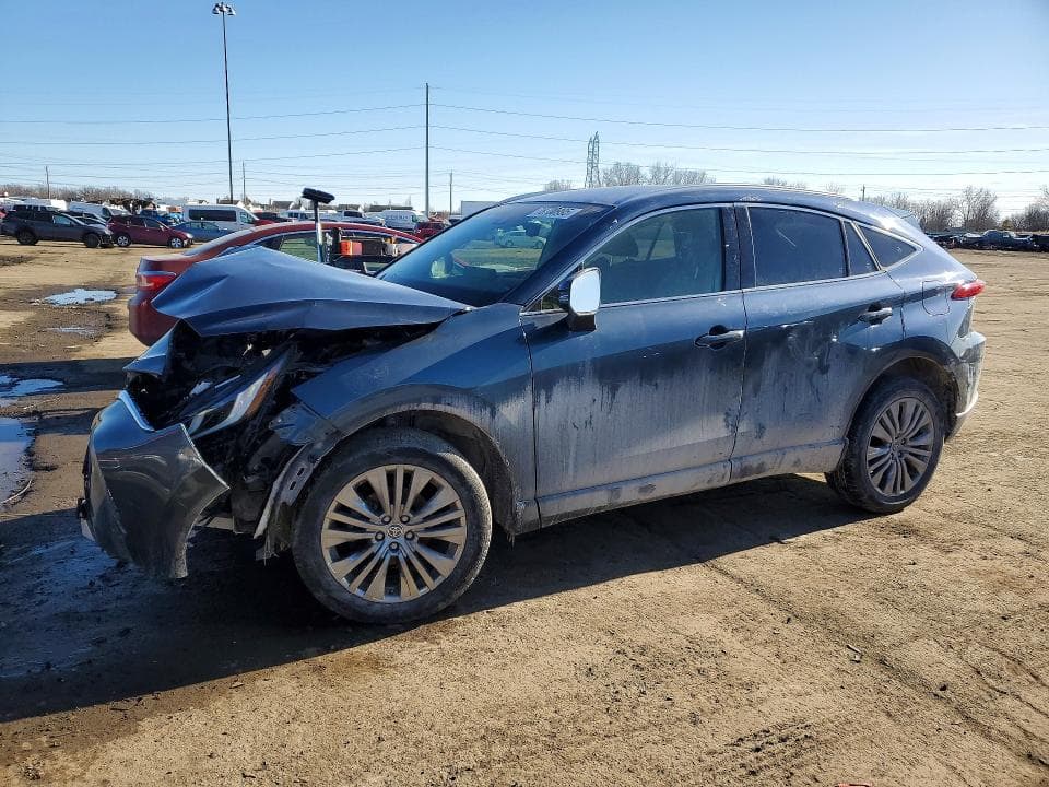 2022 TOYOTA VENZA LE - 1