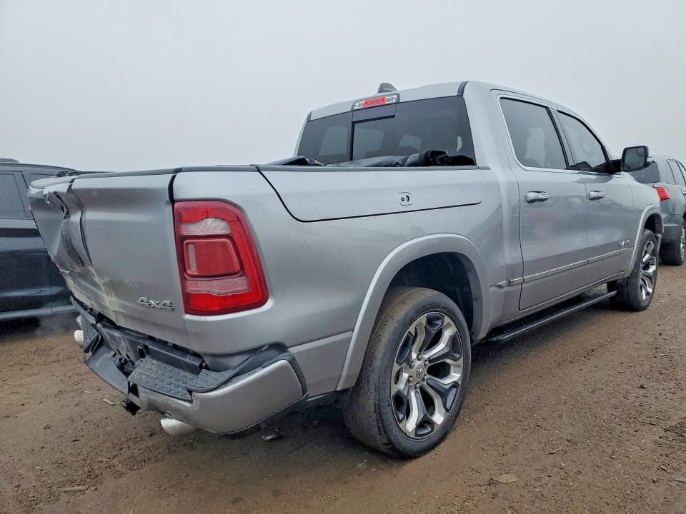 2021 RAM 1500 LIMITED 3