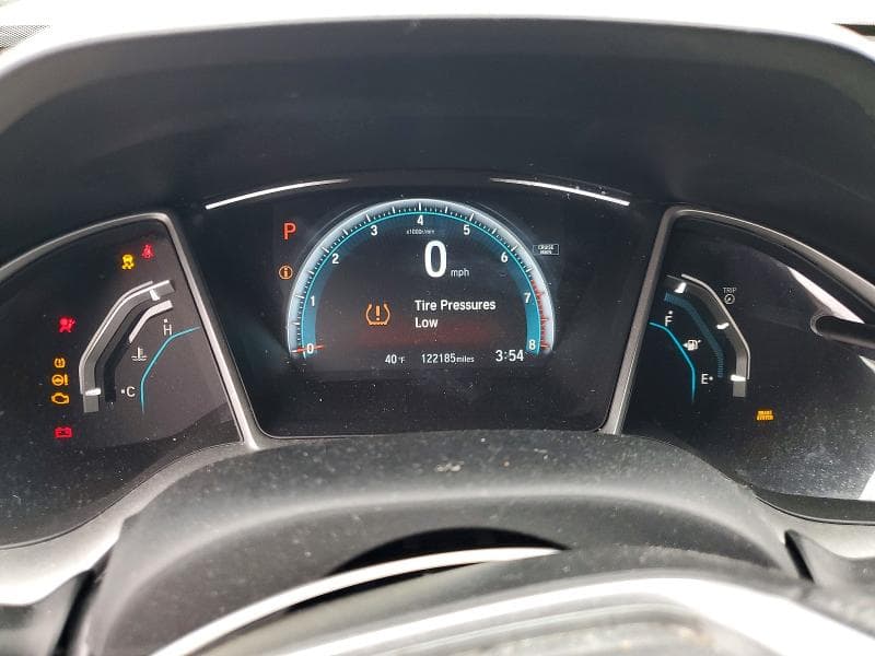 2018 HONDA CIVIC EX 9
