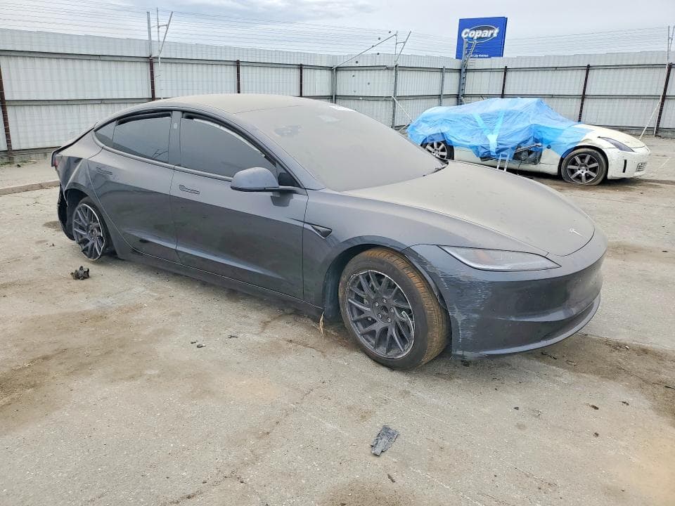 2025 TESLA MODEL 3 4