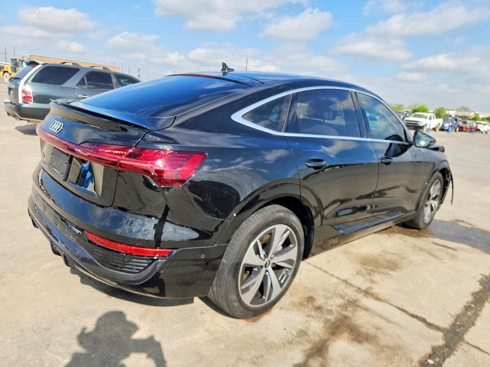 2024 AUDI Q8 E-TRON SPORTBACK PREMIUM PLUS 6