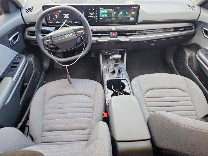 2025 KIA K4 EX 8