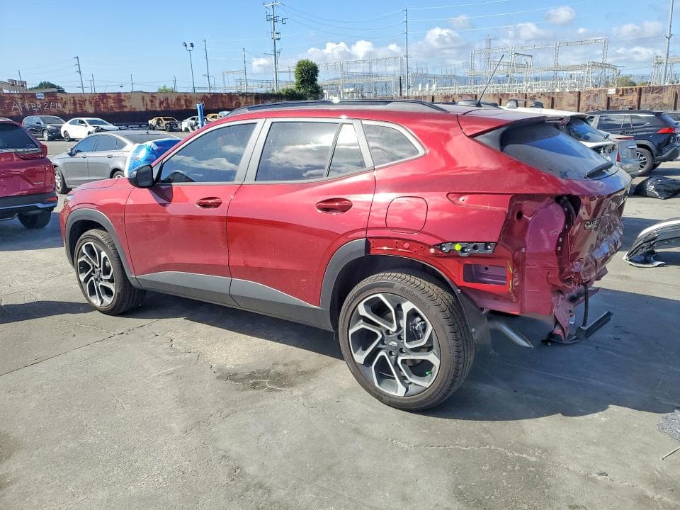 2025 CHEVROLET TRAX 2RS 2