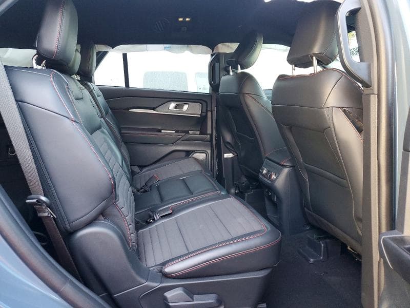 2025 FORD EXPLORER ST-LINE 11