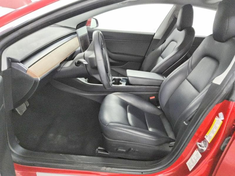 2018 TESLA MODEL 3 7