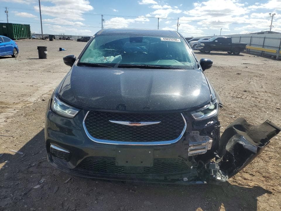 2023 CHRYSLER PACIFICA TOURING L 5