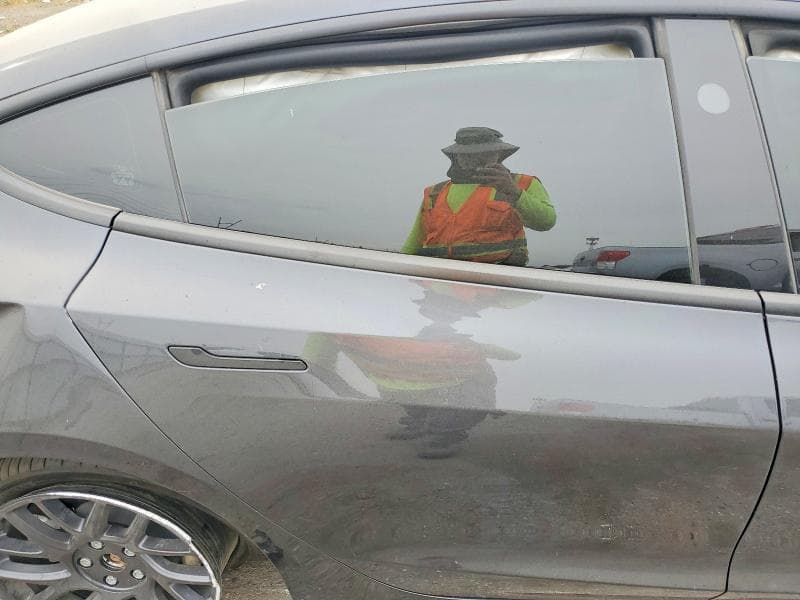 2025 TESLA MODEL 3 10