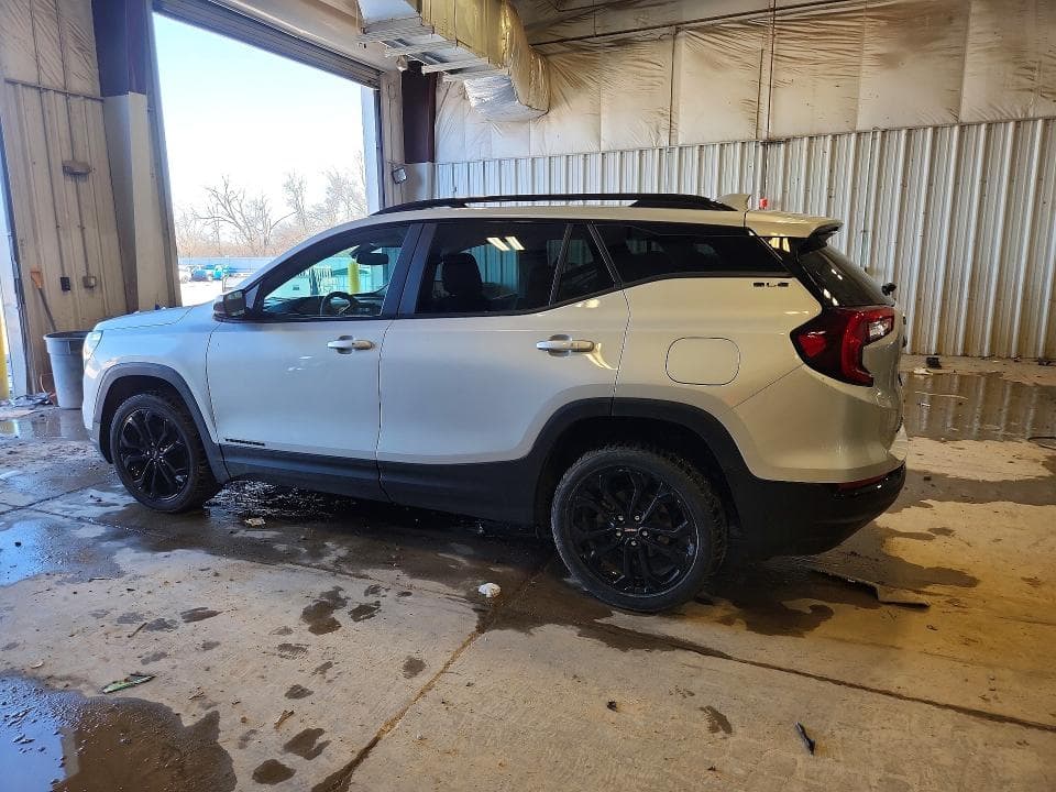 2022 GMC TERRAIN SLE 2