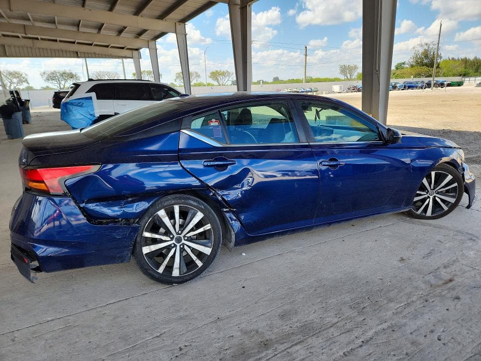 2021 NISSAN ALTIMA 2.5 SR 3