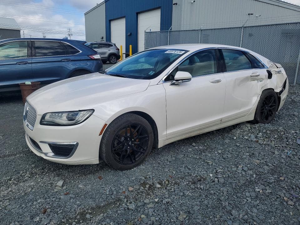 2017 LINCOLN MKZ - 1