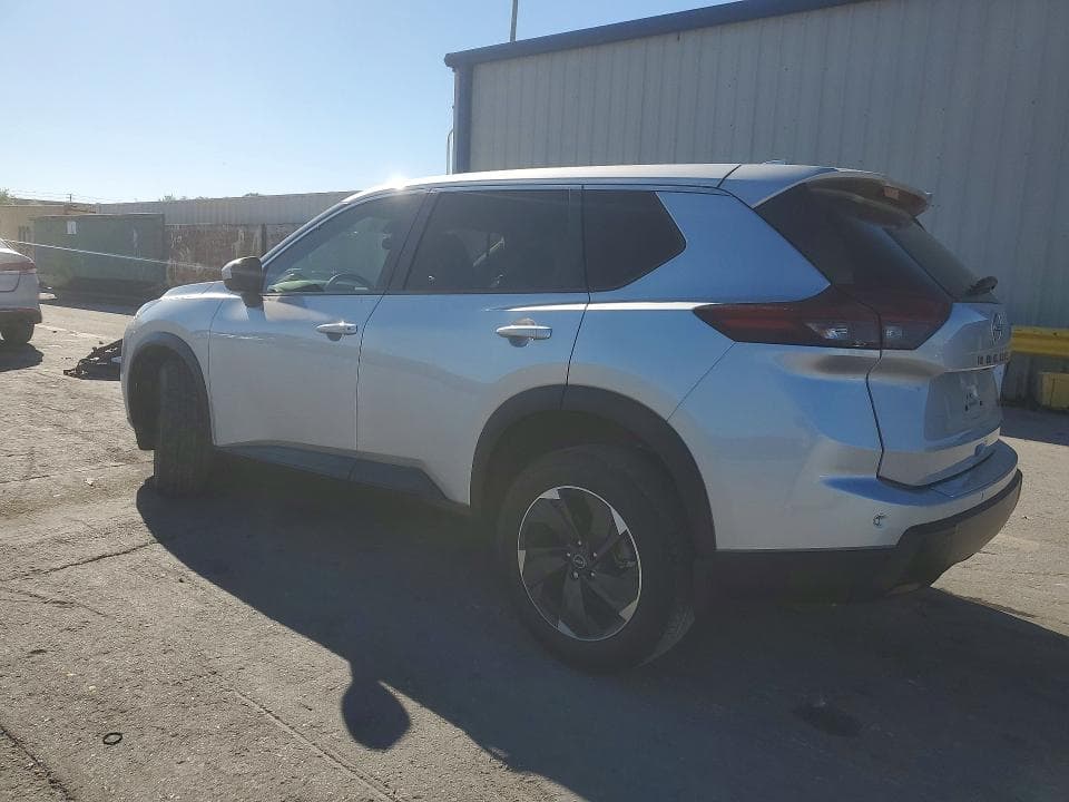 2024 NISSAN ROGUE SV 2