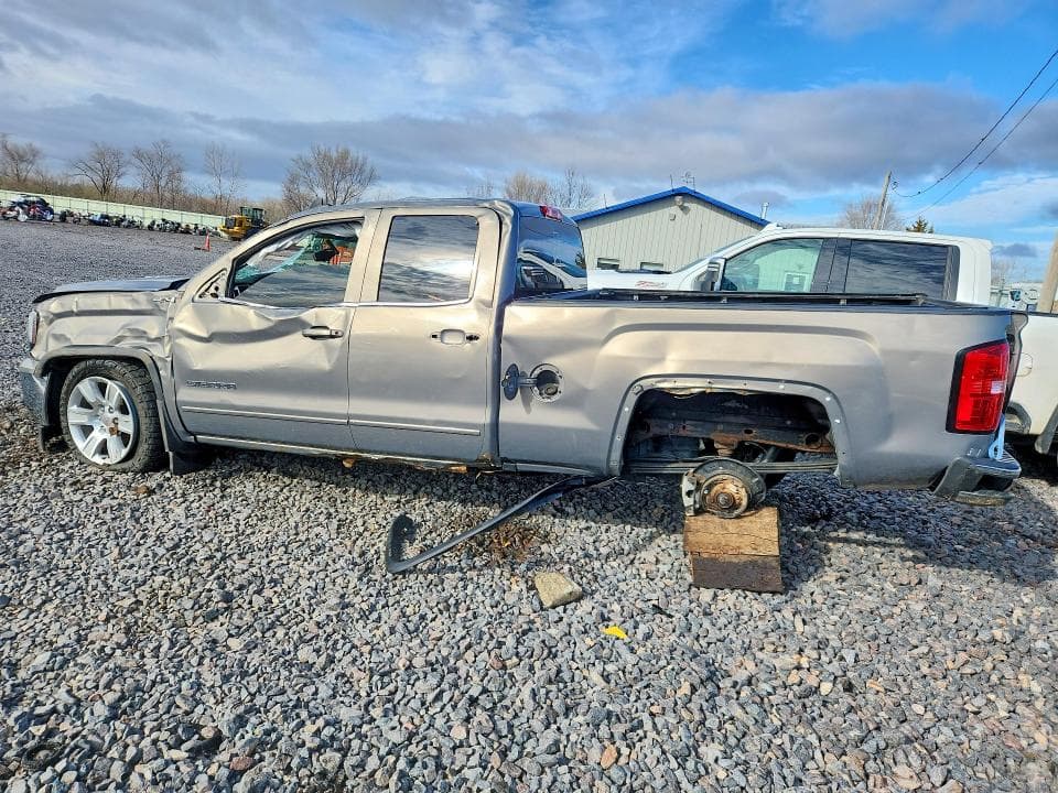 2017 GMC SIERRA K1500 SLE 2