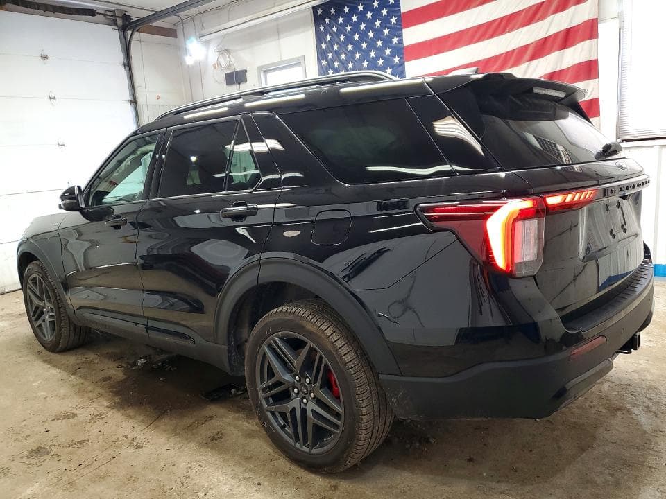 2025 FORD EXPLORER ST-LINE 2