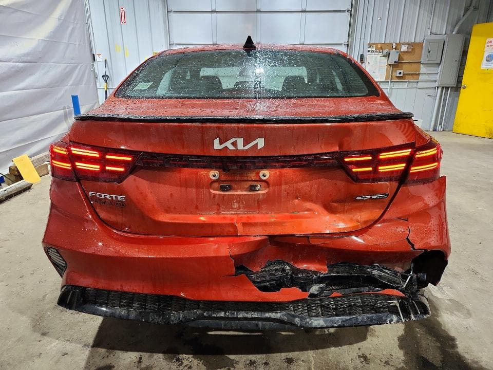 2022 KIA FORTE GT-LINE 6