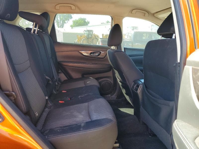 2019 NISSAN ROGUE SV 11