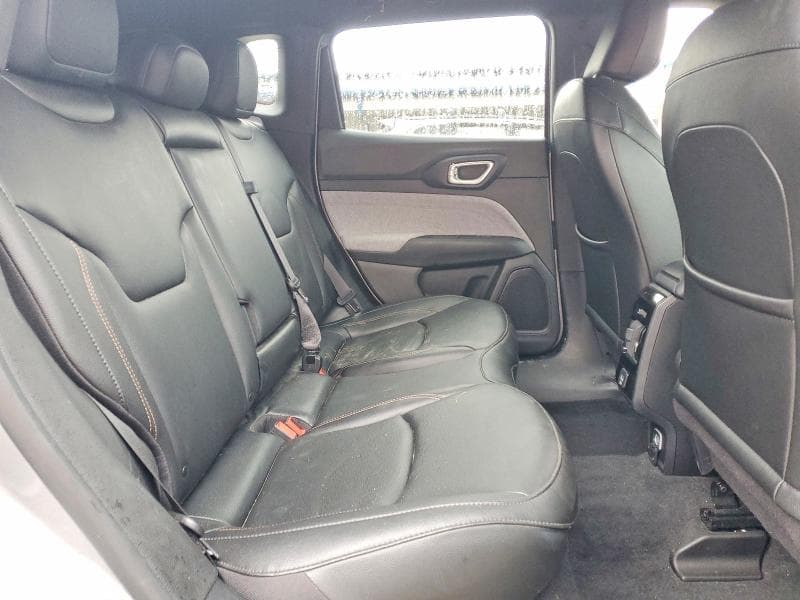 2024 JEEP COMPASS LATITUDE LUX 11