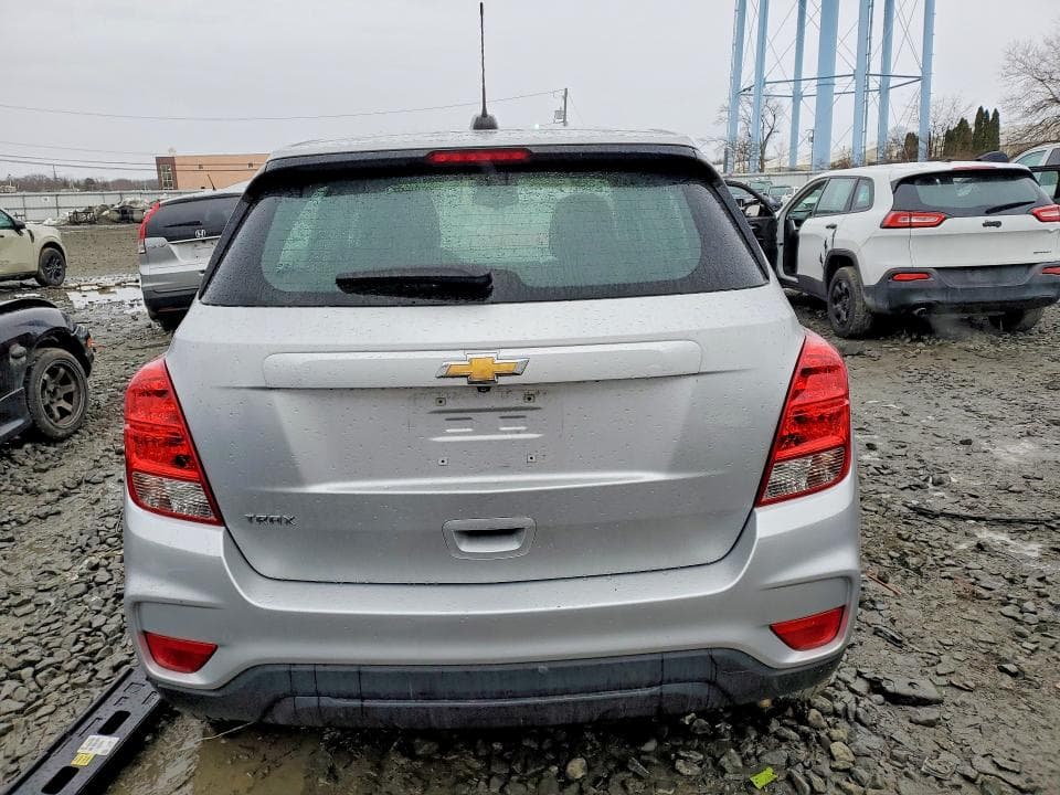 2018 CHEVROLET TRAX LS 6