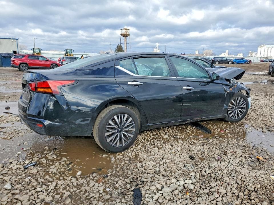 2023 NISSAN ALTIMA 2.5 SV 3