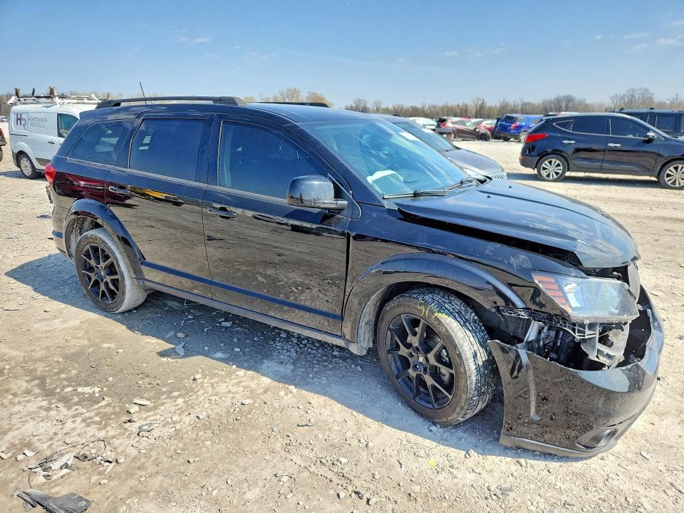 2019 DODGE JOURNEY SE 4